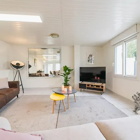 Apartamento Le Gue Sourdeau: 150m² 5 Min From Futuroscope Chasseneuil-du-Poitou