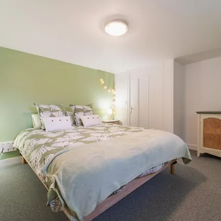 Le Gue Sourdeau: 150m² 5 Min From Futuroscope Apartamento