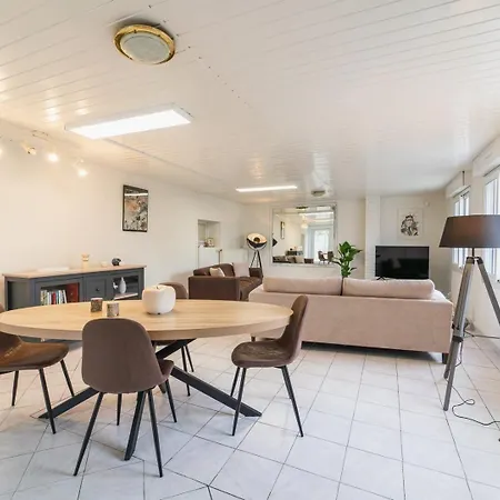 Le Gue Sourdeau: 150m² 5 Min From Futuroscope *