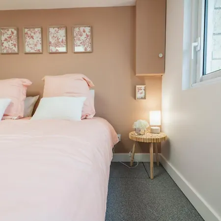 Le Gue Sourdeau: 150m² 5 Min From Futuroscope *