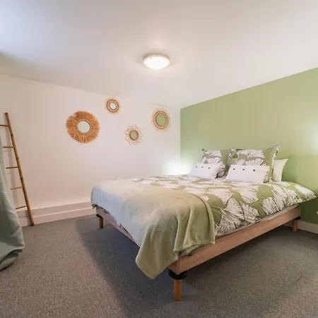Apartment Le Gue Sourdeau: 150m² 5 Min From Futuroscope Chasseneuil-du-Poitou